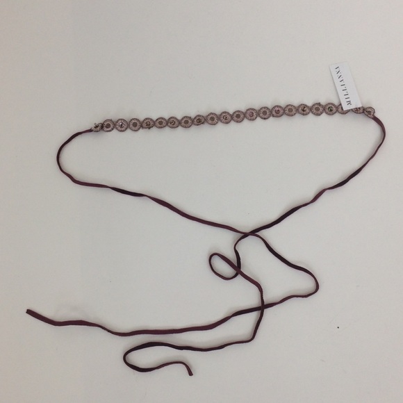 Millianna Chica Ruby choker - Picture 3 of 6